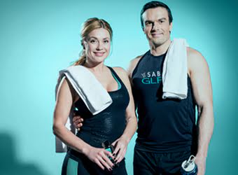 Couple feeling healthy and energetic after using Saba GLP-1